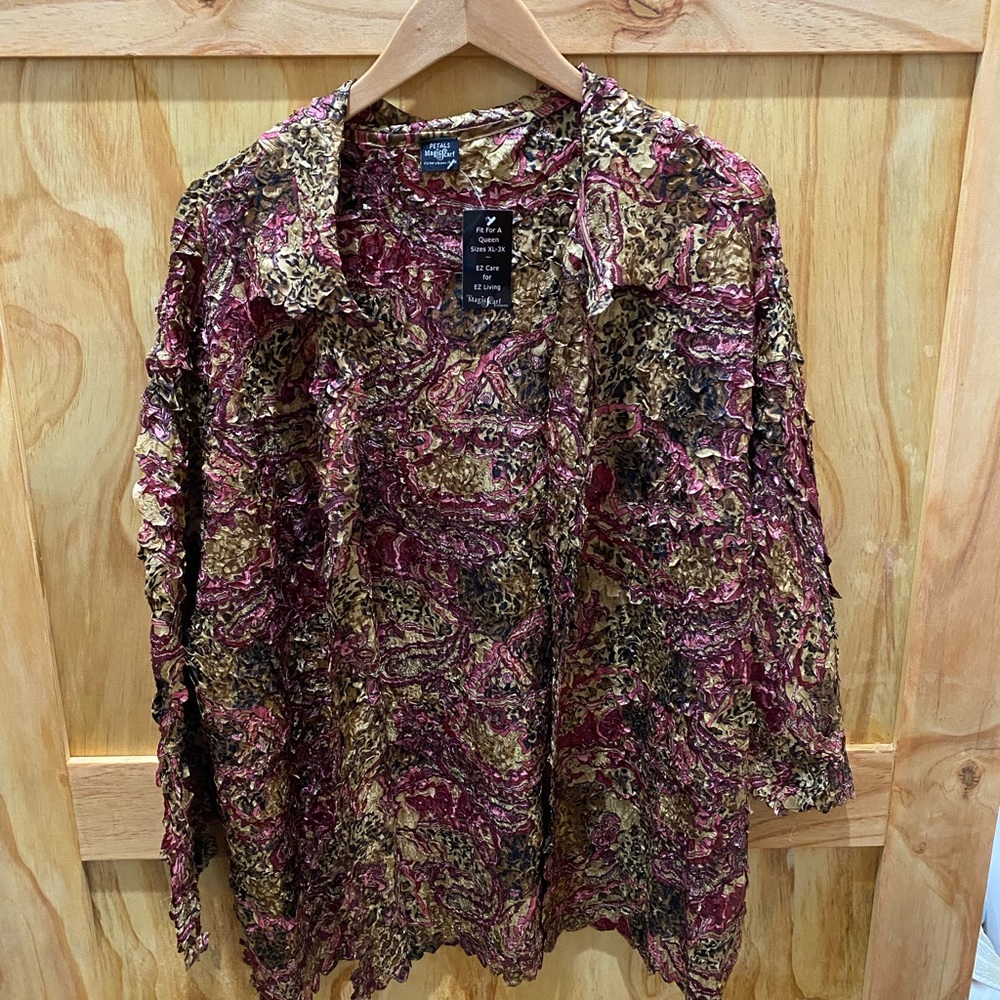 NWT - plus size xl-3x - Petals Magic Scarf top shirt 👚 blouse